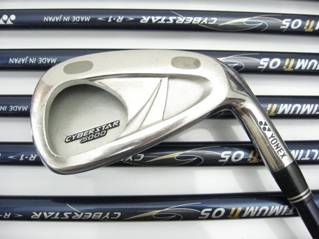 Y4164 YONEX ヨネックス　CYBERSTAR 5000 レフティ