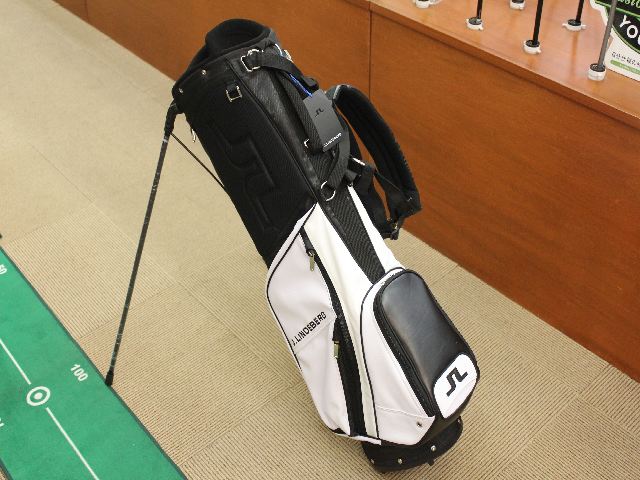 日本限定品！ジェイリンドバーグ J.LINDEBERG×VESSEL ベゼルコラボ 9型スタンドキャディバッグ 073-18401 :  23ss073-18401 : GOLF-PLUS - 通販 - Yahoo!ショッピング