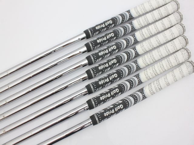 J40 CAVITY BACK ブリヂストン(BRIDGESTONE) アイアンセット