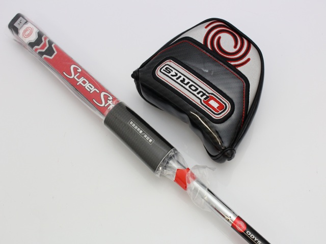 オデッセイ　Ｏ−ＷＯＲＫＳ　ＲＥＤ　Ｖ−ＬＩＮＥ　ＦＡＮＧ　ＣＨ　パター ODYSSEY（オデッセイ） - パター - オー・ワークス レッド V