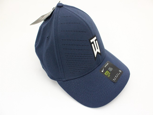 AeroBill Tiger Woods Heritage 86 Obsidian （L/XL） ナイキ(NIKE 